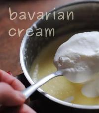 Cake with Bavarian cream: step-by-step recipe Delicate and light Bavarian dessert